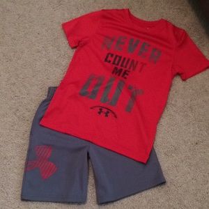 Boy's Under Armour outfit